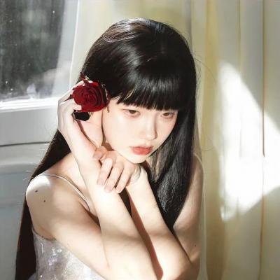 满船春色